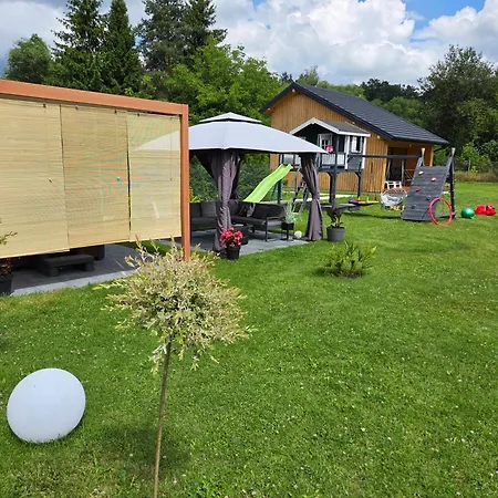 Komfort Przy Parku Zdrojowym Dağ evi *